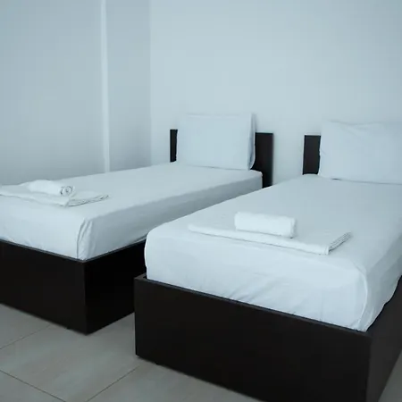 فندق فيكتوريا فندق 3*